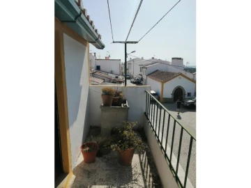 Moradia T4 para Venda em Montalvão