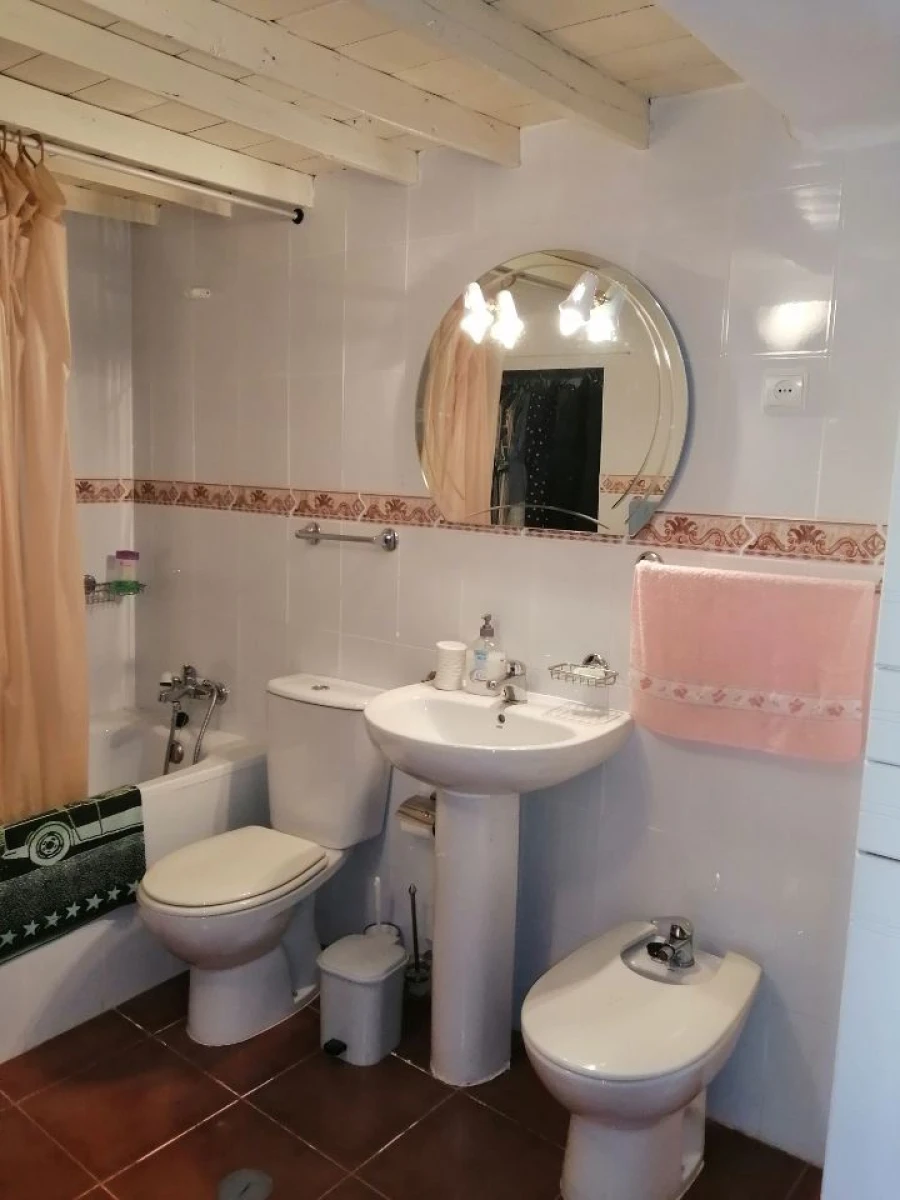 Moradia T4 para Venda em Montalvão Foto 6