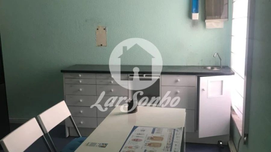 Escritório para Arrendamento em Sé Nova, Santa Cruz, Almedina e São Bartolomeu