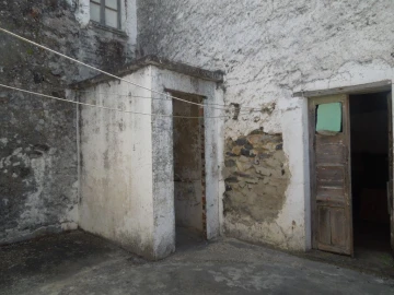 Moradia T5 para Venda em Santa Maria da Devesa