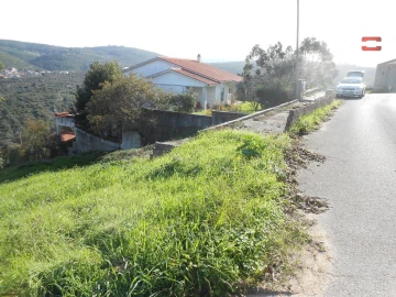 Terreno para Venda em Alqueidão da Serra