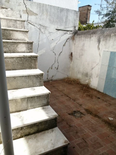 Moradia T0 para Venda em Barbacena e Vila Fernando