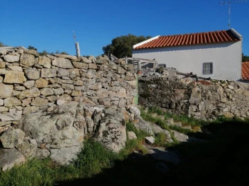 Moradia T3 para Venda em Beirã