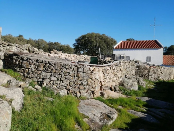 Moradia T3 para Venda em Beirã Foto 29