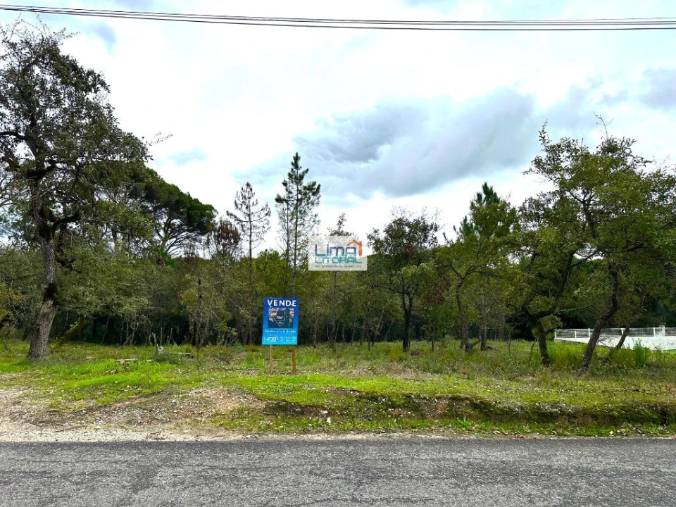 Terreno Misto para Venda em Caranguejeira Foto 4