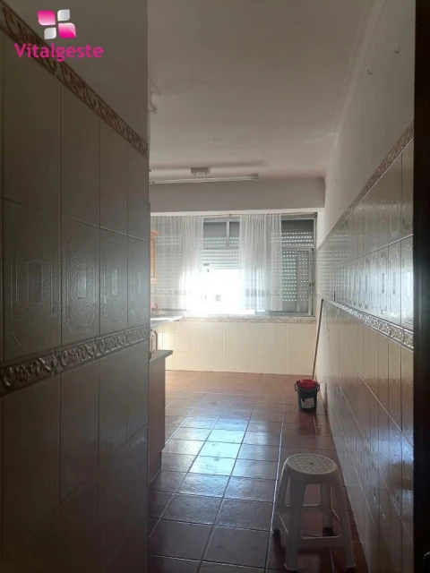 Apartamento T2 para Venda em Loures
