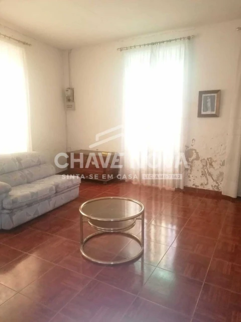 Moradia T2 para Venda em Espinho