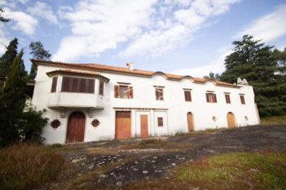 Quinta T5 para Venda em Vila das Aves