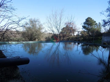 Armazém para Venda em Santa Maria da Devesa