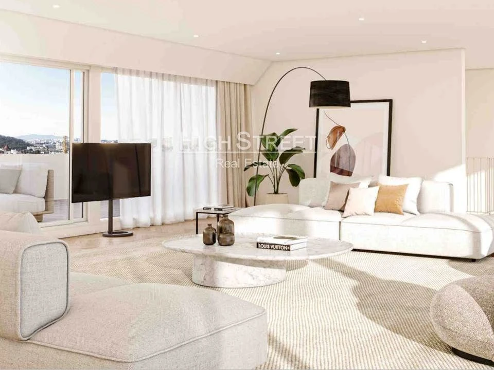 Apartamento T3 para Venda em Avenidas Novas Foto 1