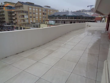 Apartamento T4 para Venda em Viseu
