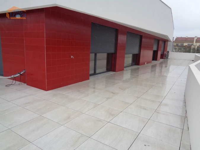 Apartamento T4 para Venda em Viseu Foto 13