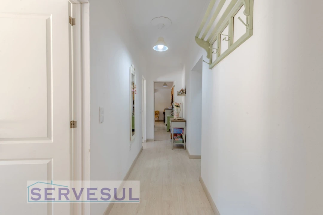 Moradia T3 para Venda em São Bartolomeu de Messines Foto 18