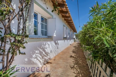 Moradia T3 para Venda em São Bartolomeu de Messines