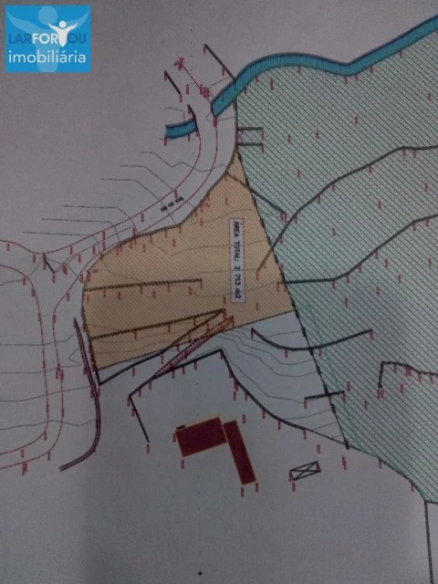 Terreno P/ Prédio para Venda em Povoa de Lanhoso (N. Senhora do Amparo)