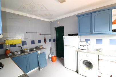 Moradia T4 para Venda em Sobral de Monte Agraço