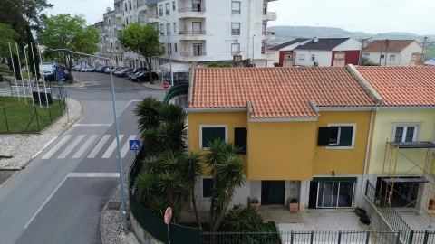Moradia T4 para Venda em Sobral de Monte Agraço