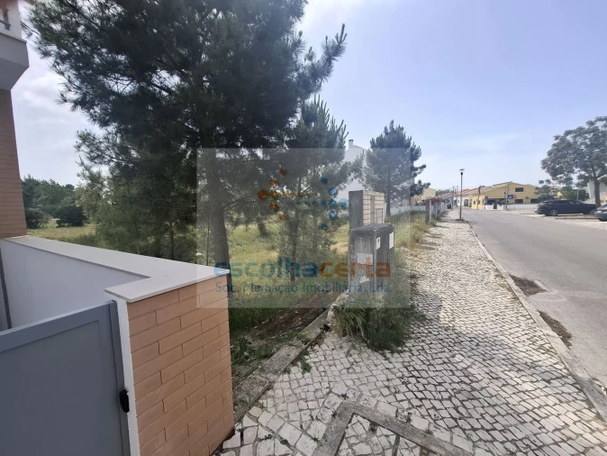 Terreno para Venda em Pinhal Novo Foto 4