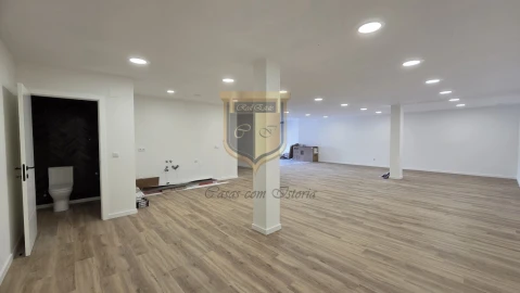 Moradia T4 para Venda em Silveira