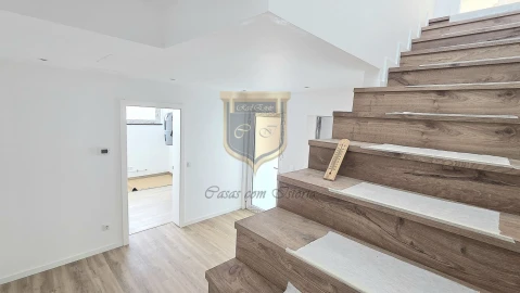 Moradia T4 para Venda em Silveira