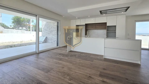 Moradia T4 para Venda em Silveira