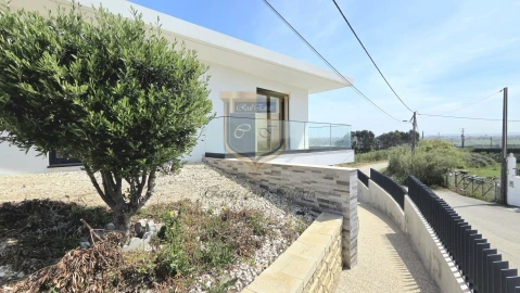 Moradia T4 para Venda em Silveira