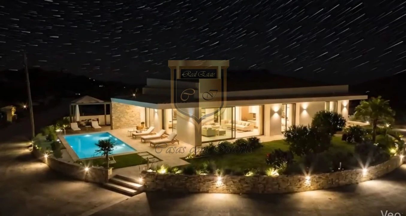 Moradia T4 para Venda em Silveira Foto 30