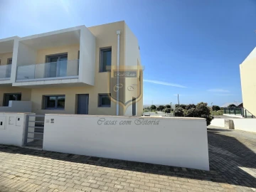 Moradia T4 para Venda em Silveira