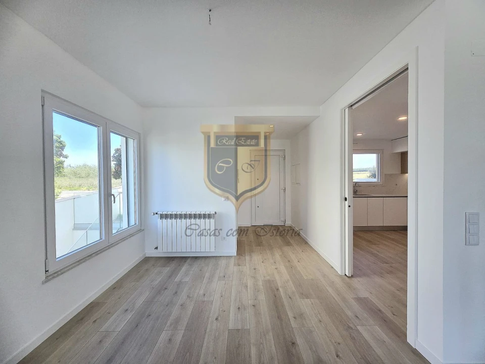 Moradia T4 para Venda em Silveira Foto 3