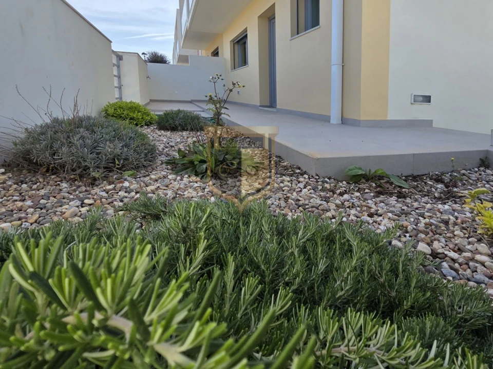 Moradia T4 para Venda em Silveira Foto 33