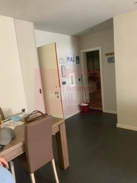 Apartamento T1 para Venda em Queluz e Belas