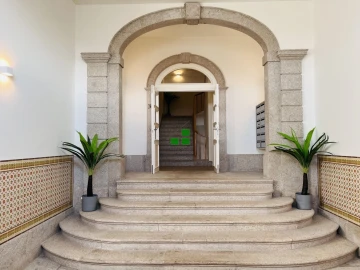 Apartamento T1 para Venda em Santa Marinha e São Pedro da Afurada