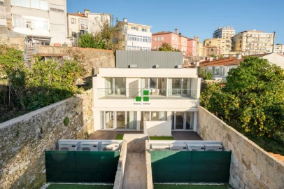 Apartamento T1 para Venda em Santa Marinha e São Pedro da Afurada