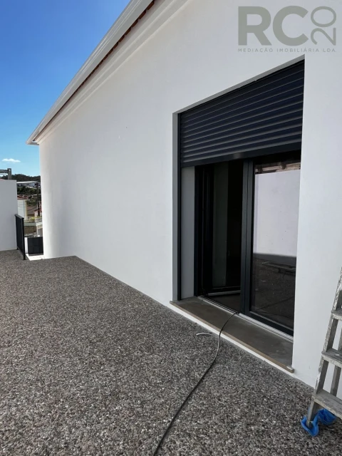 Moradia T3 para Venda em Santa Maria, São Pedro e Matacães