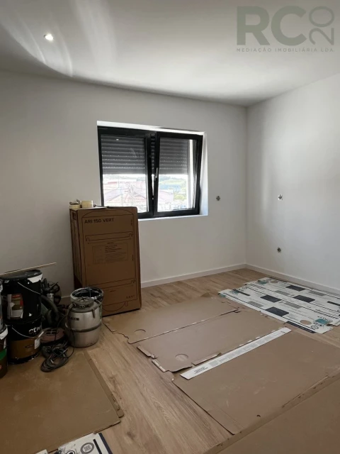 Moradia T3 para Venda em Santa Maria, São Pedro e Matacães