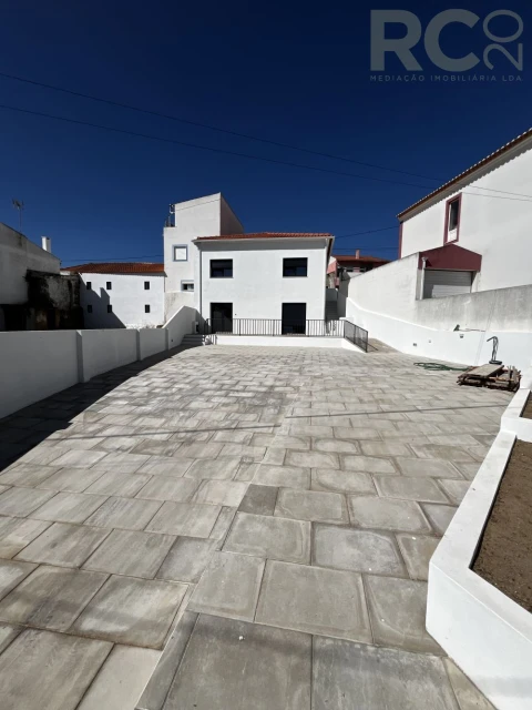 Moradia T3 para Venda em Santa Maria, São Pedro e Matacães