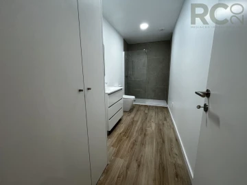 Moradia T3 para Venda em Santa Maria, São Pedro e Matacães
