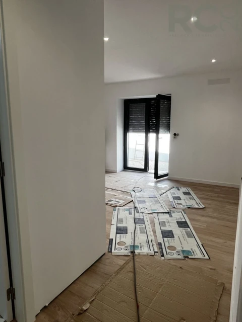 Moradia T3 para Venda em Santa Maria, São Pedro e Matacães