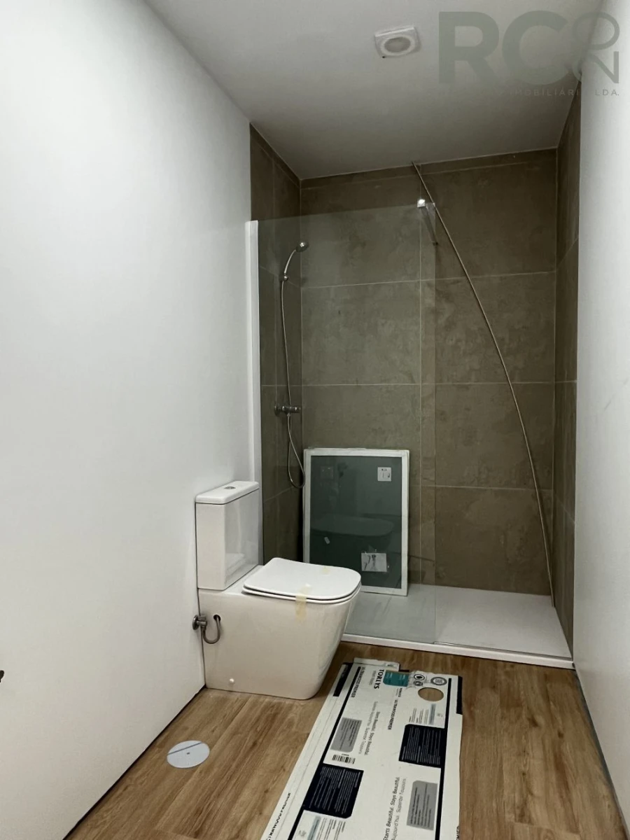 Moradia T3 para Venda em Santa Maria, São Pedro e Matacães Foto 24