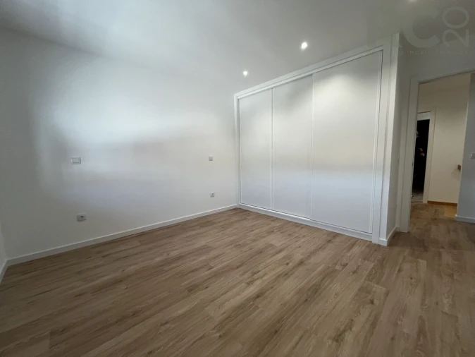 Moradia T3 para Venda em Santa Maria, São Pedro e Matacães Foto 30