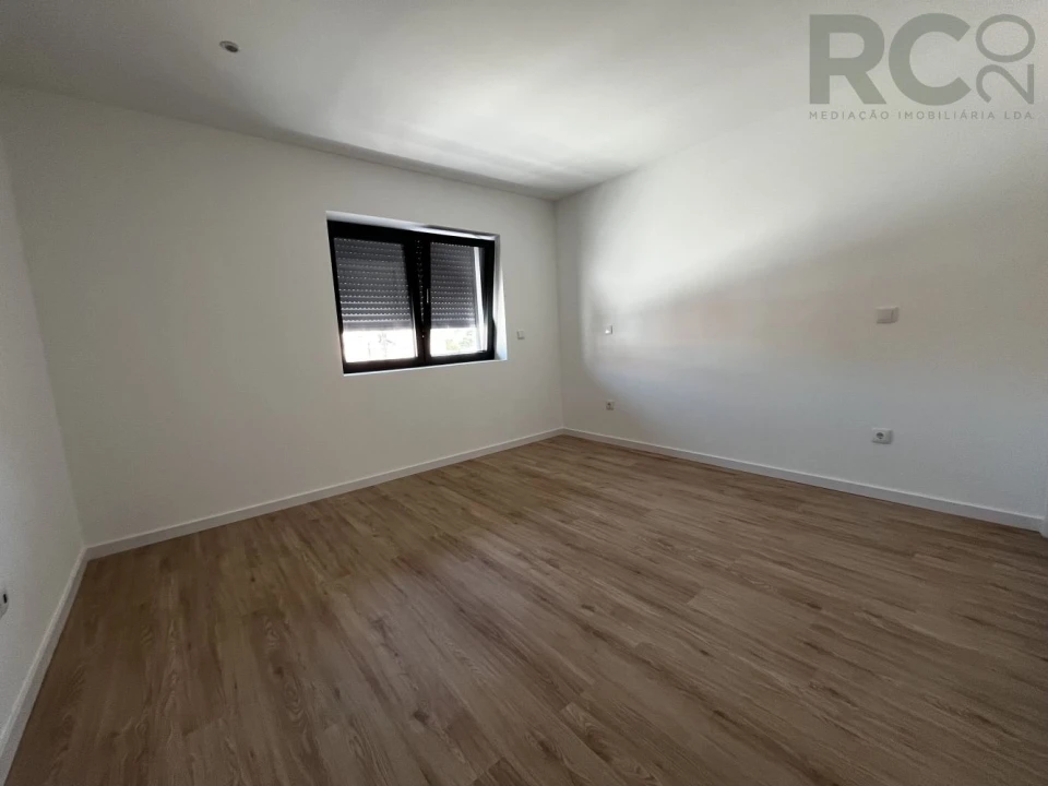 Moradia T3 para Venda em Santa Maria, São Pedro e Matacães Foto 29
