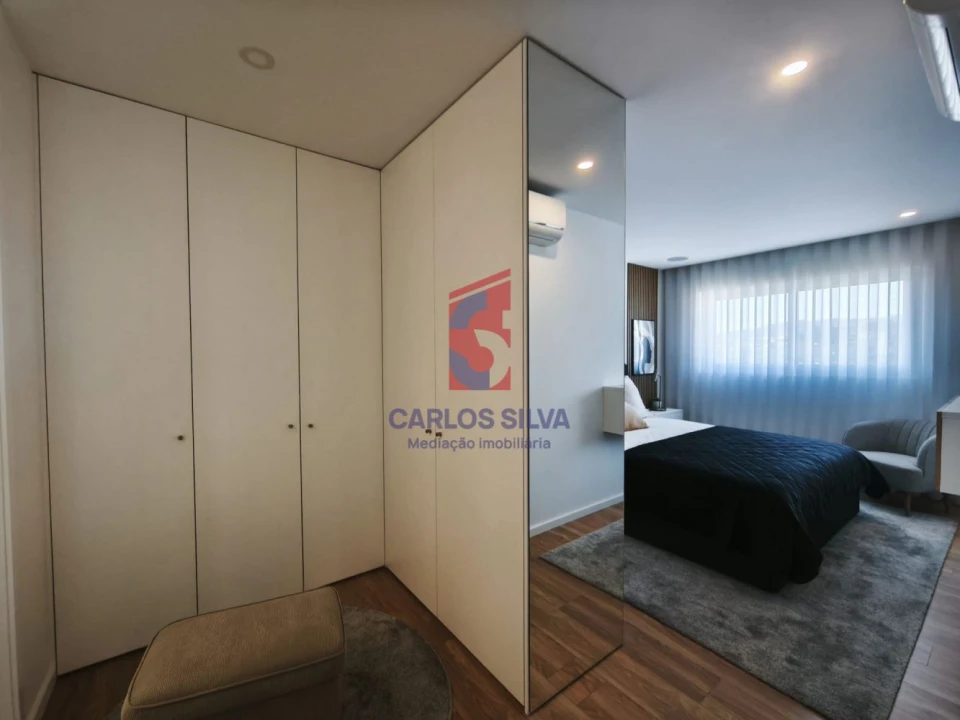 Apartamento T3 para Venda em Nine Foto 9