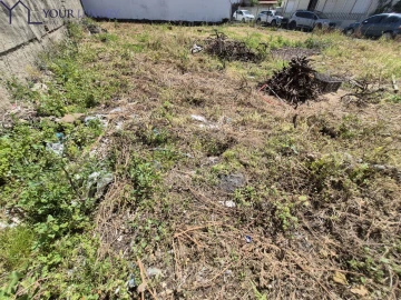 Terreno para Venda em Pontinha e Famões