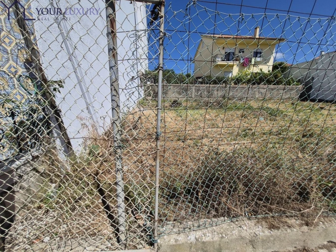 Terreno para Venda em Pontinha e Famões Foto 14