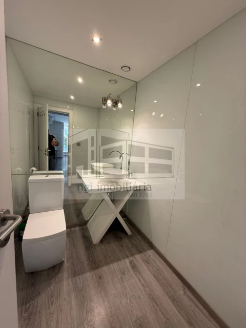 Loja para Venda em Santo António