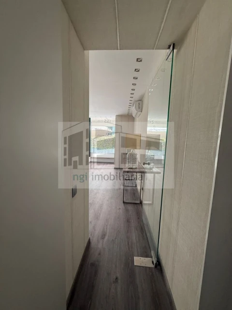 Loja para Venda em Santo António