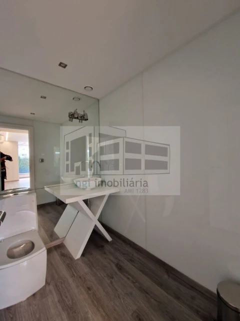 Loja para Venda em Santo António