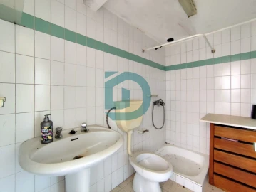 Moradia T3 para Venda em Retorta e Tougues