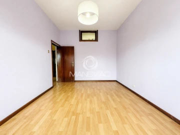 Moradia T4 para Venda em Canidelo