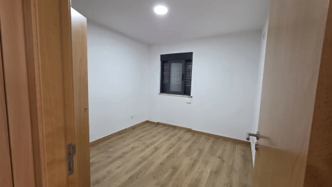 Moradia T2 para Venda em Igreja Nova do Sobral